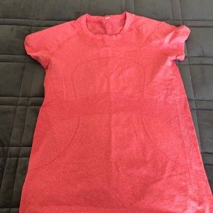 Coral swiftly tech short sleeve